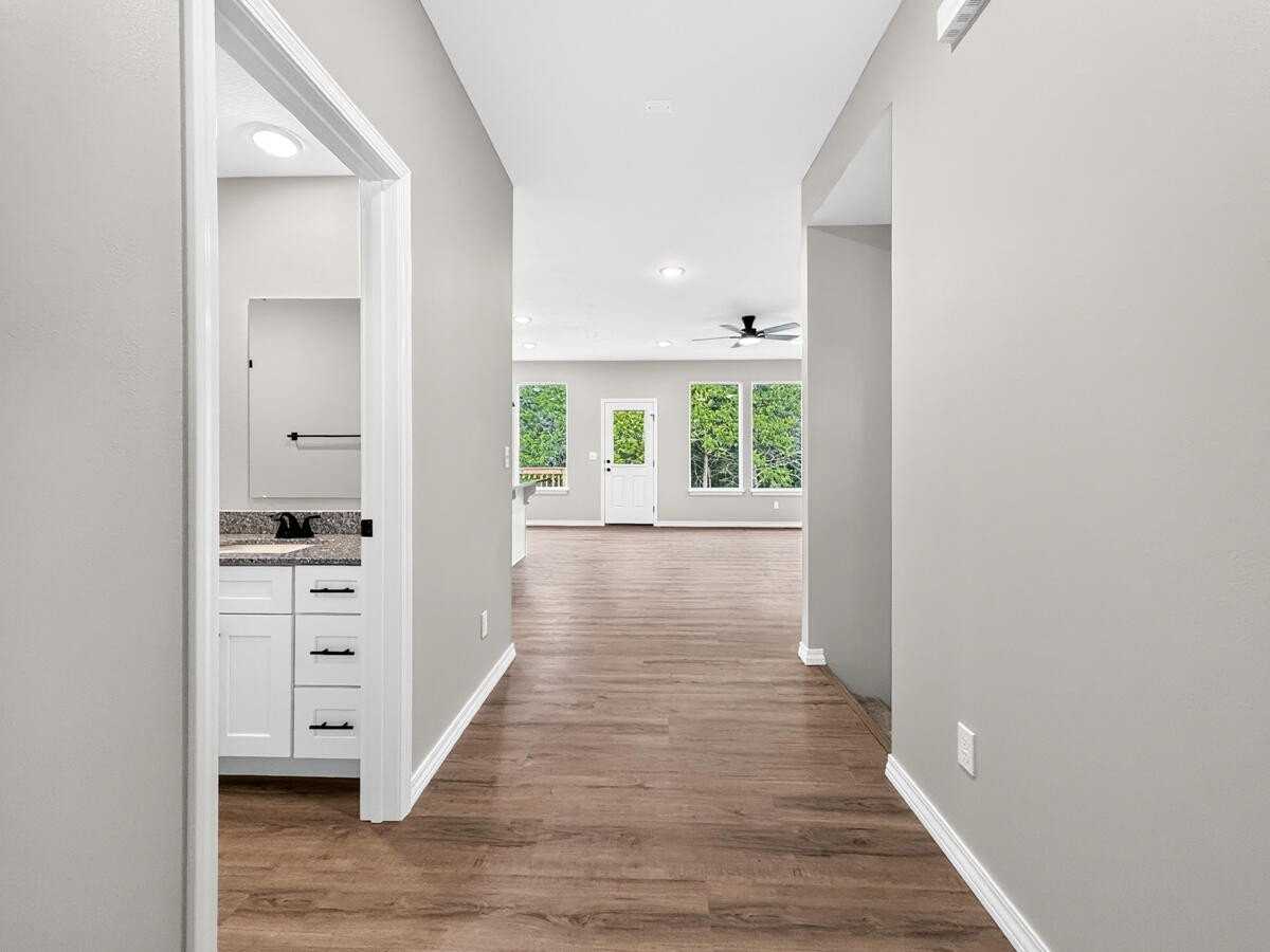 Bailiwick Dr - Photo 2 of 21