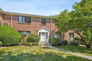 93D Troy Dr #D - Photo 1 of 1