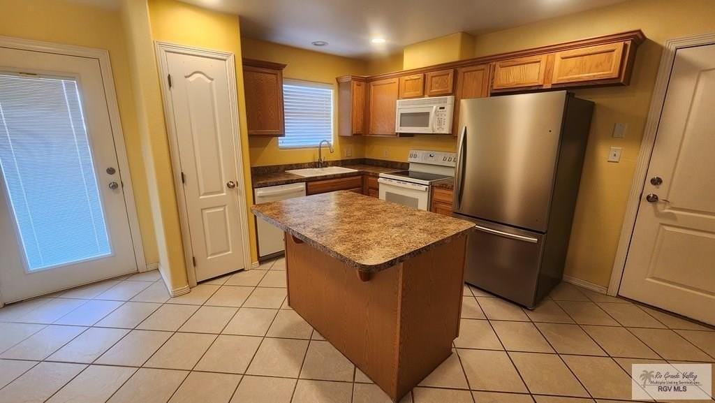 18 Augusta W - Photo 5 of 23