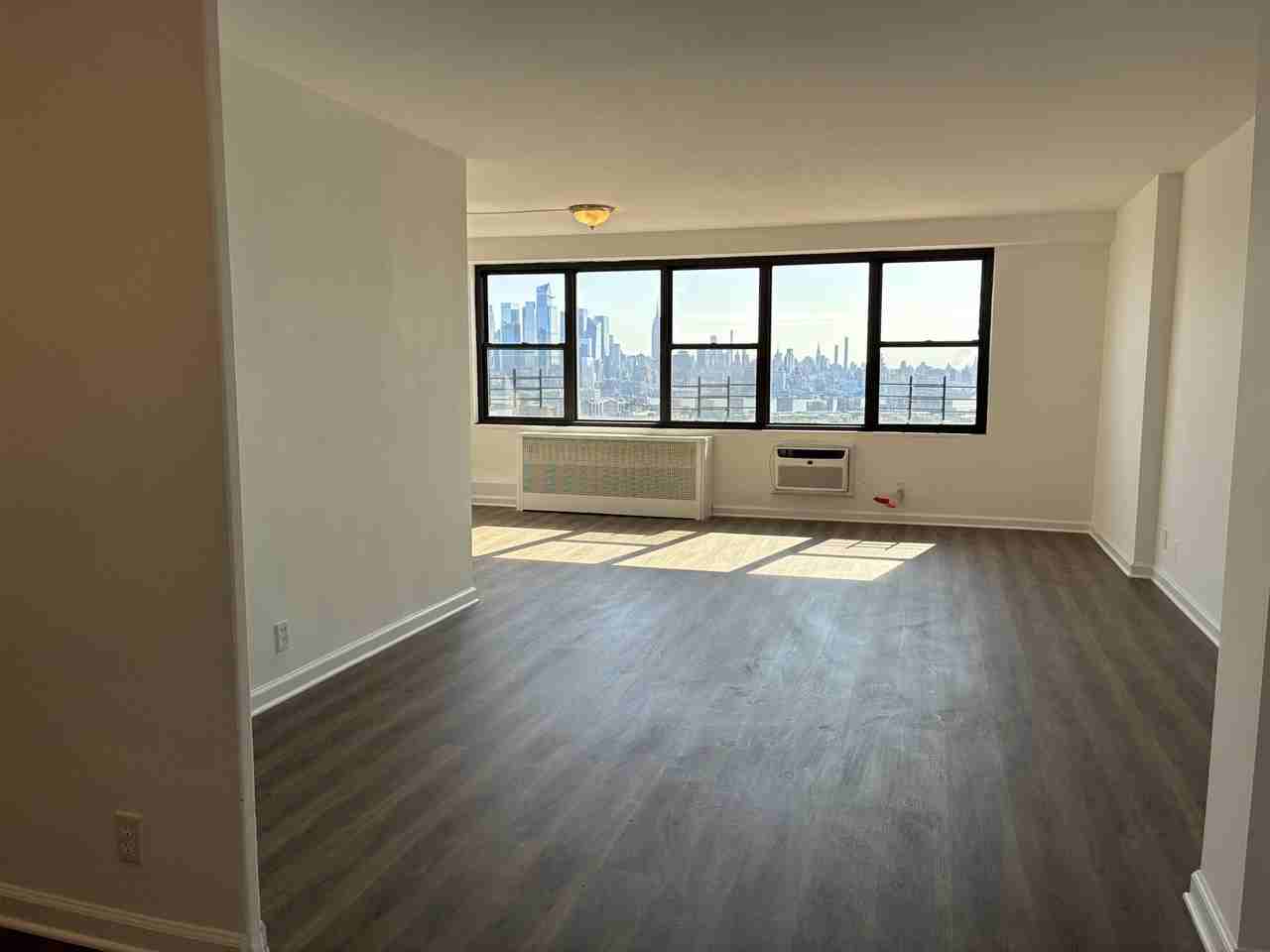 500 Central Ave #1710 - Photo 3 of 26