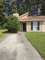 137 Twinwood Dr - Photo 1 of 1