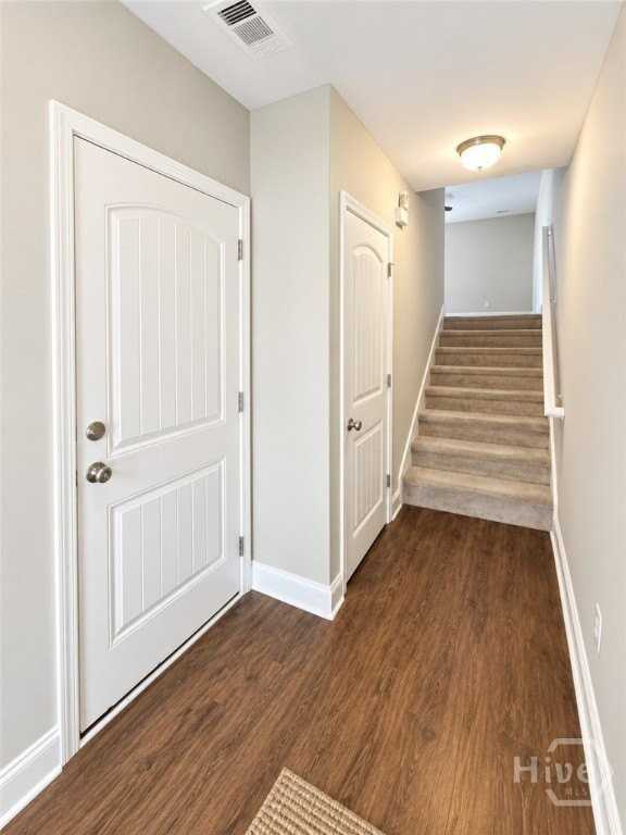 31 Abaco Ct - Photo 3 of 21
