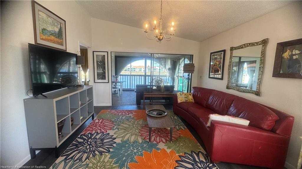5483 Casablanca Cir #26 - Photo 5 of 35