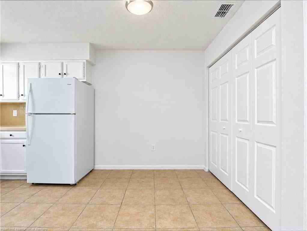 317 E Main St #3 - Photo 6 of 19