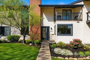 featured image of 459 S Walnut St