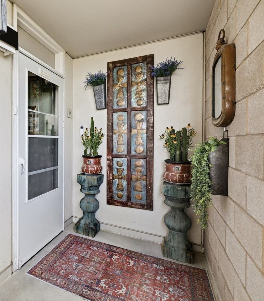 1012 1012 4A Guadalupe St - Photo 2 of 22