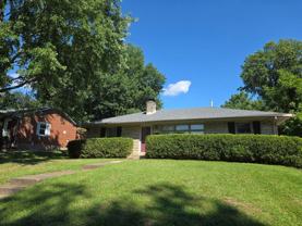 1728 Shenandoah Dr - Photo 1 of 1