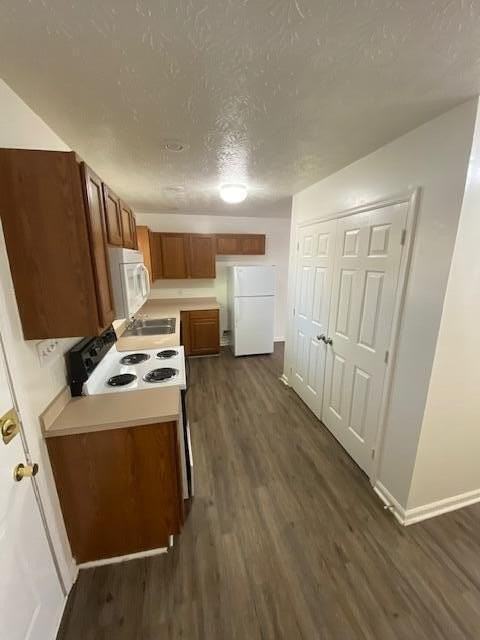 203 201/203 Tan Bark Dr - Photo 2 of 14