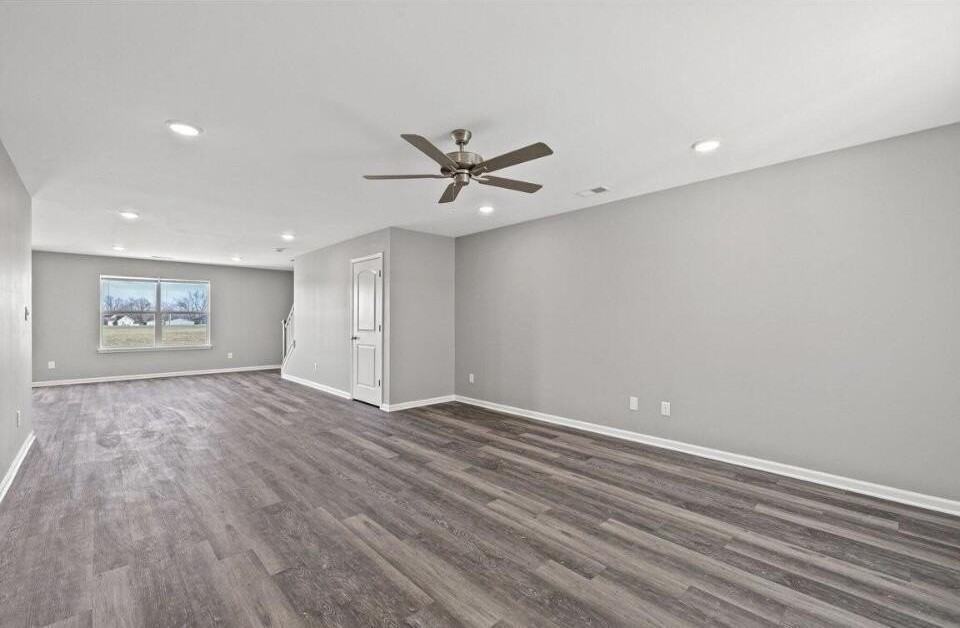 8116 Driftwood Loop - Photo 6 of 26