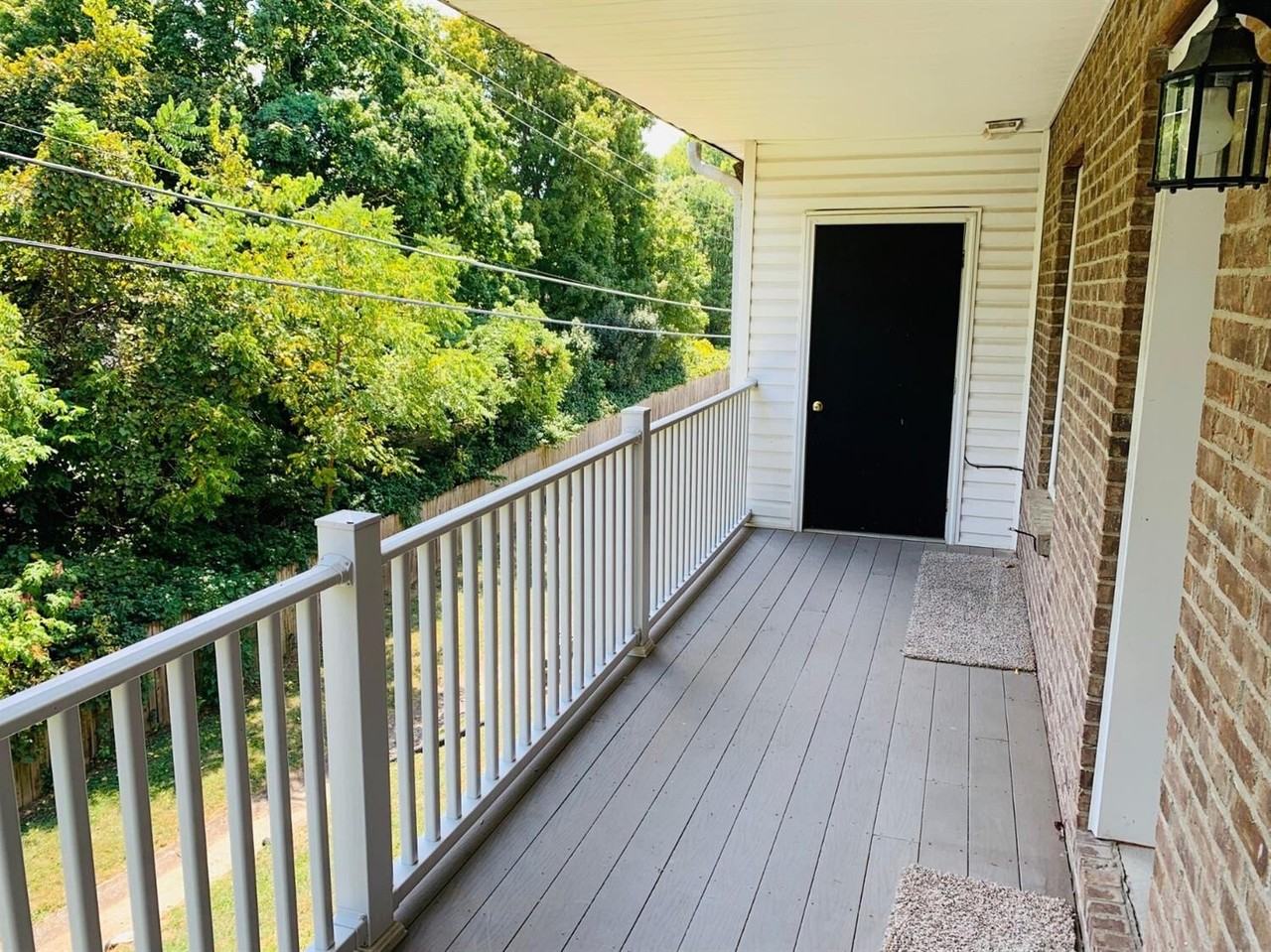 6 Hudson Hollow Rd #24 - Photo 5 of 31