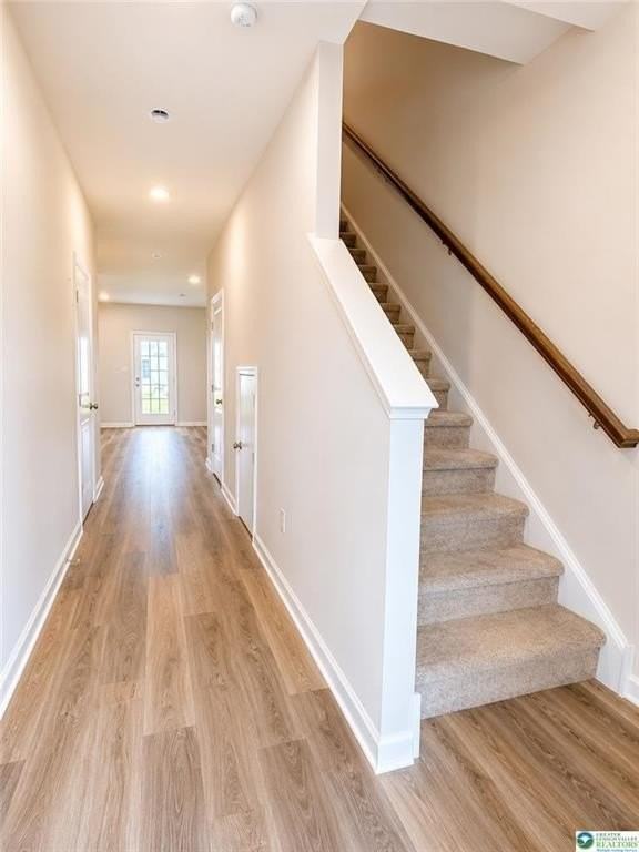 1257 Martin Rd - Photo 3 of 14