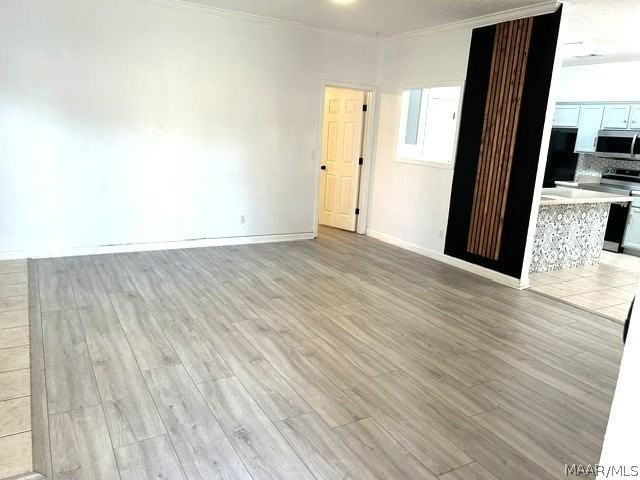 6963 Sandfield Dr - Photo 2 of 24