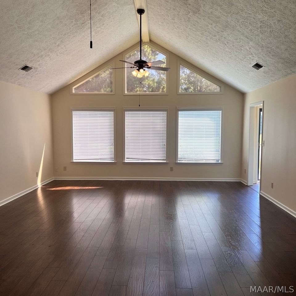 5416 Handel Dr - Photo 3 of 24
