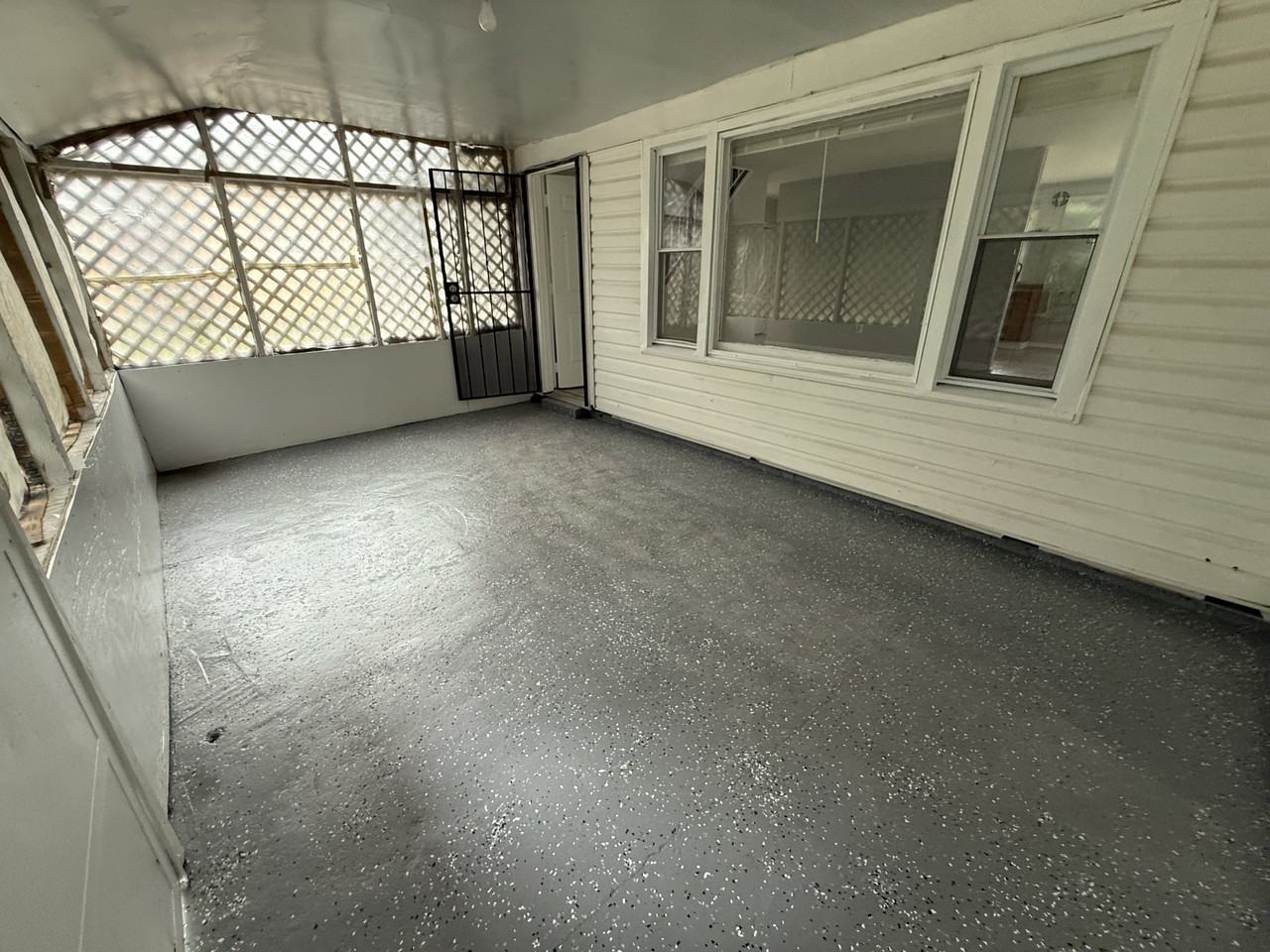 23 Bermuda Cir #1 - Photo 5 of 26