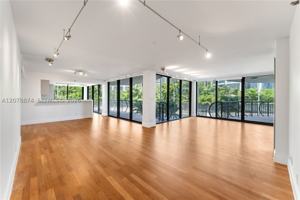 featured image of 2843 S Bayshore Dr #3F
