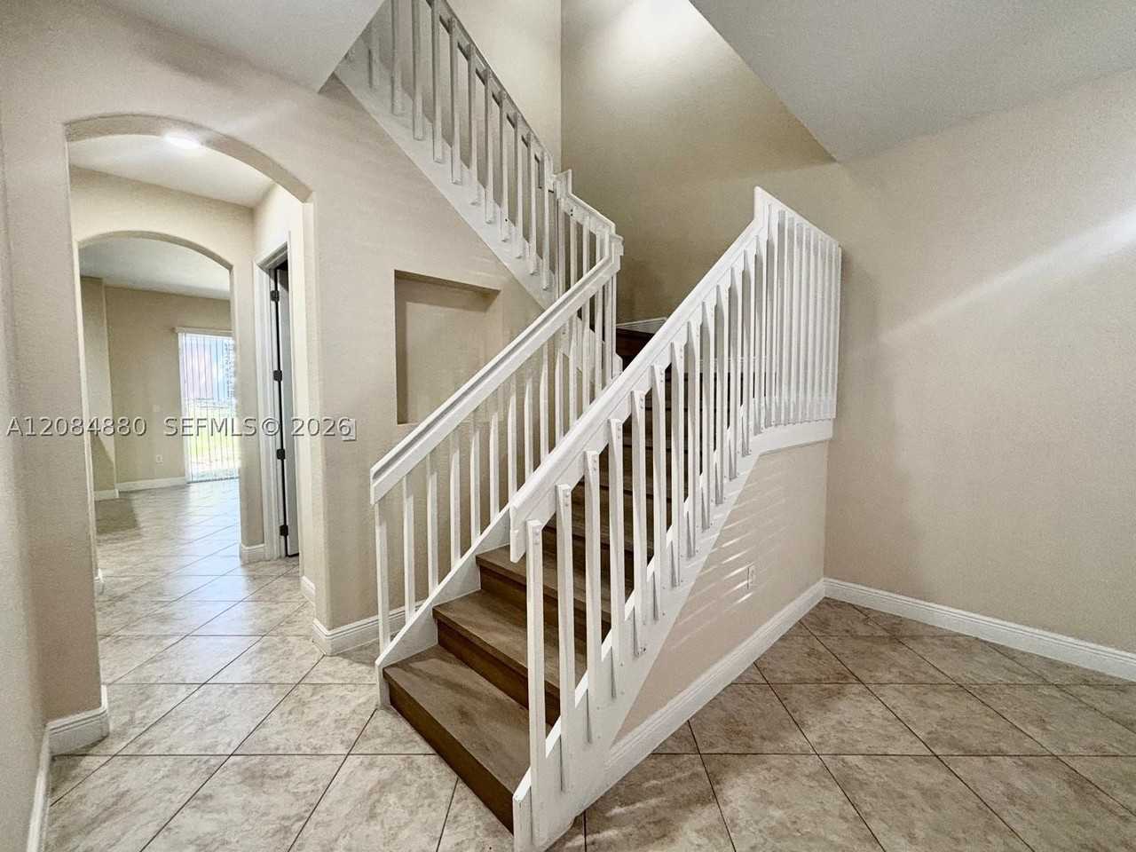 6965 Julia Gardens Dr - Photo 4 of 24