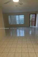 featured image of 10565 Sw 156th Ln #0