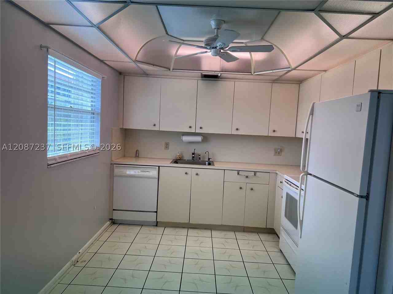 800 Sw 131st Ave #301F - Photo 5 of 19