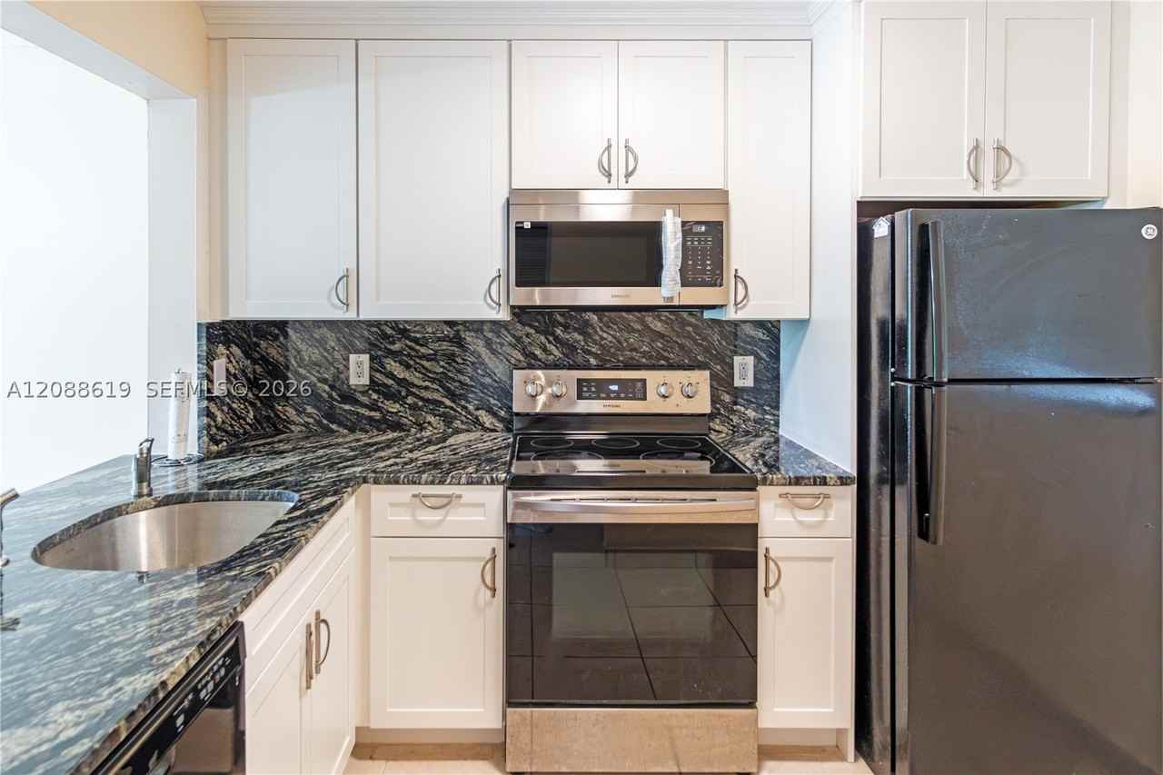 14935 Sw 104th St #5-105 - Photo 3 of 30