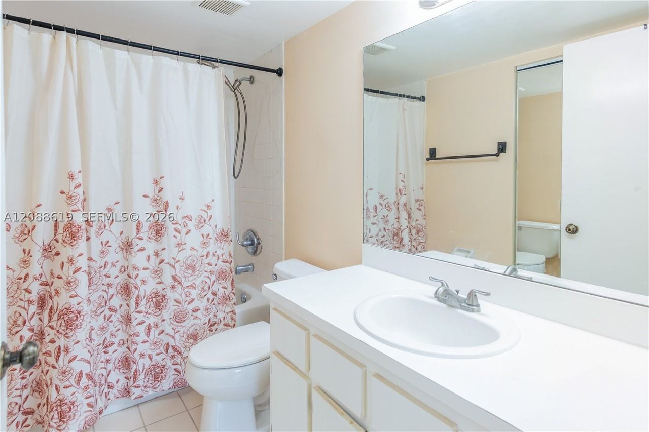 14935 Sw 104th St #5-105 - Photo 6 of 30