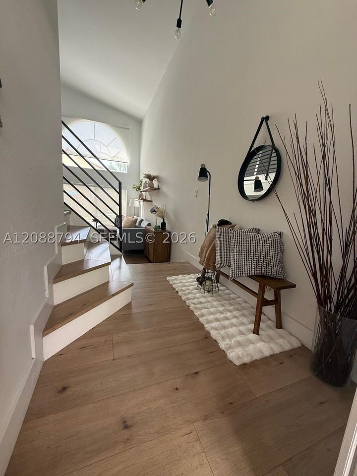 11256 Nw 51st Ter - Photo 4 of 25