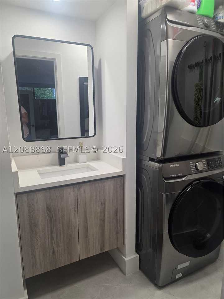 6446 Miami Lakes Dr E - Photo 4 of 9