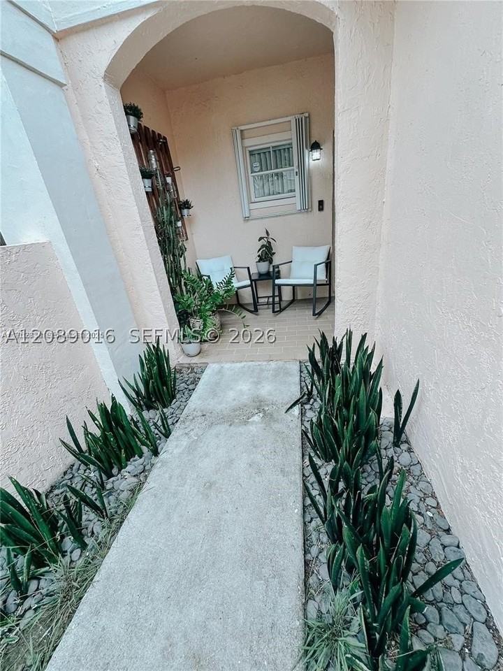 11807 Sw 99th Ln - Photo 4 of 30