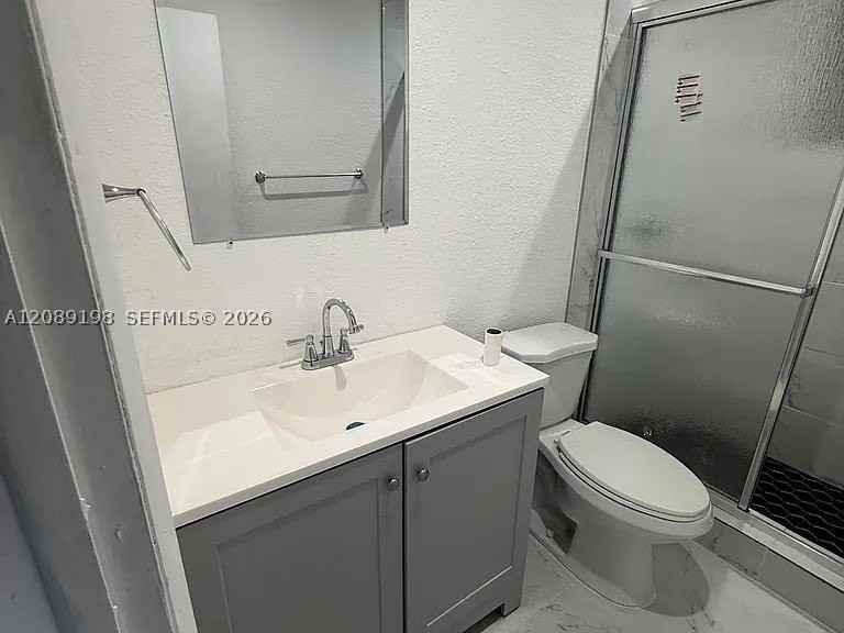 12620 Sw 188th St #E - Photo 7 of 17