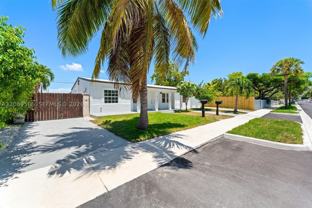 3155 Sw 27th Ln #2 - Photo 1 of 1