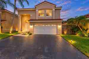 featured image of 8291 Sw 44th Pl #8291