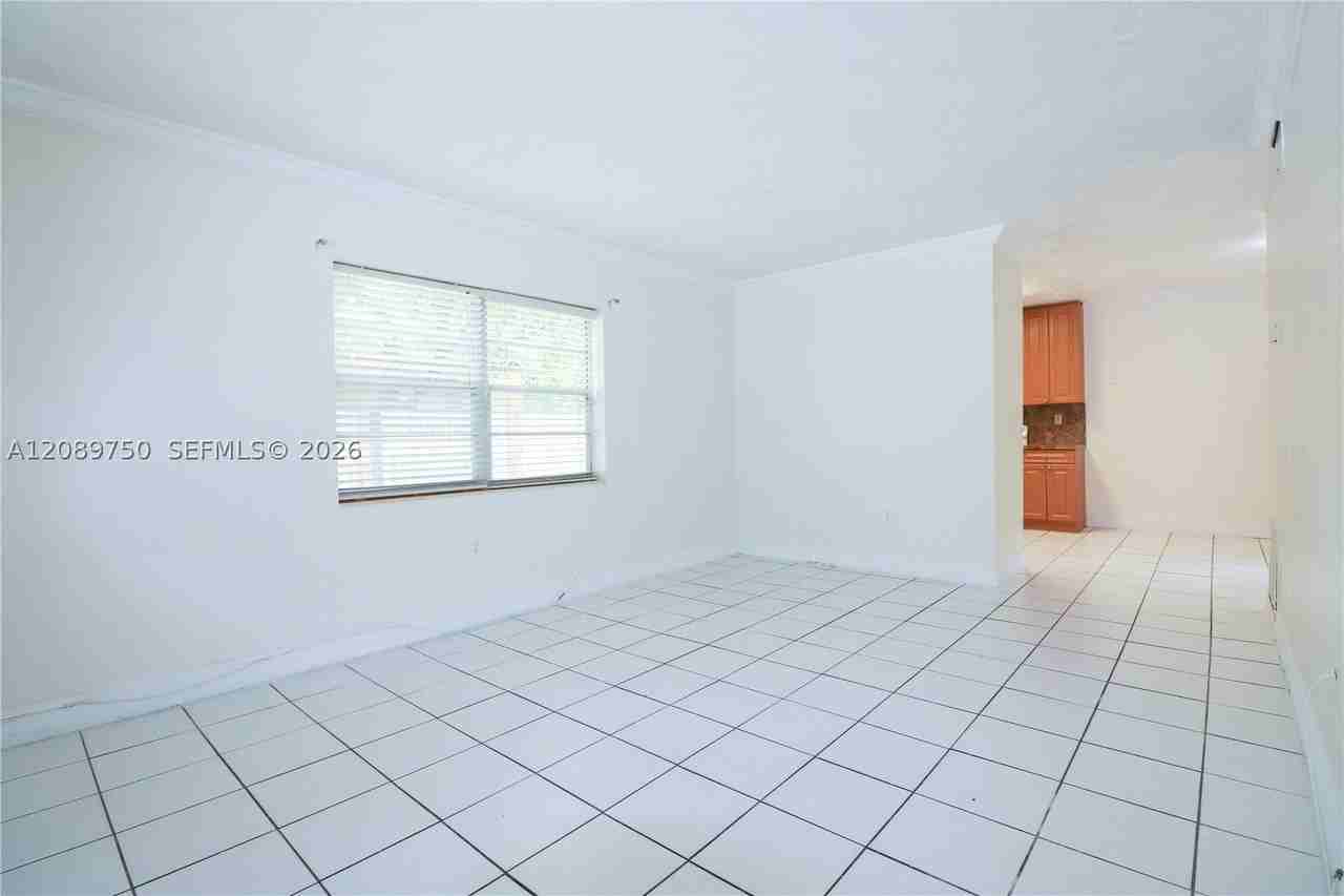 3019 Sw 68th Ter #5 - Photo 2 of 15