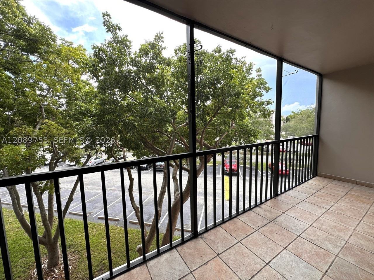 8700 Sw 133rd Avenue Rd #312 - Photo 5 of 20