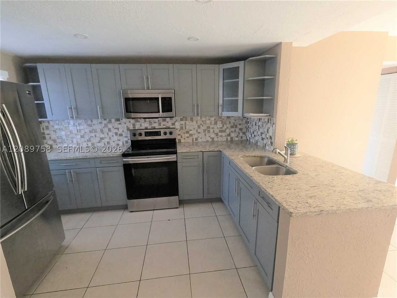 9911 W Okeechobee Rd #1-101 - Photo 6 of 18