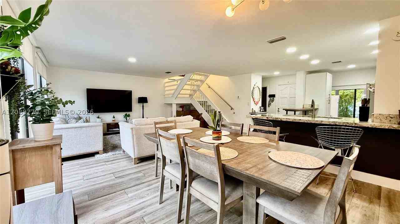 9825 Costa Del Sol Blvd #C105 - Photo 6 of 30