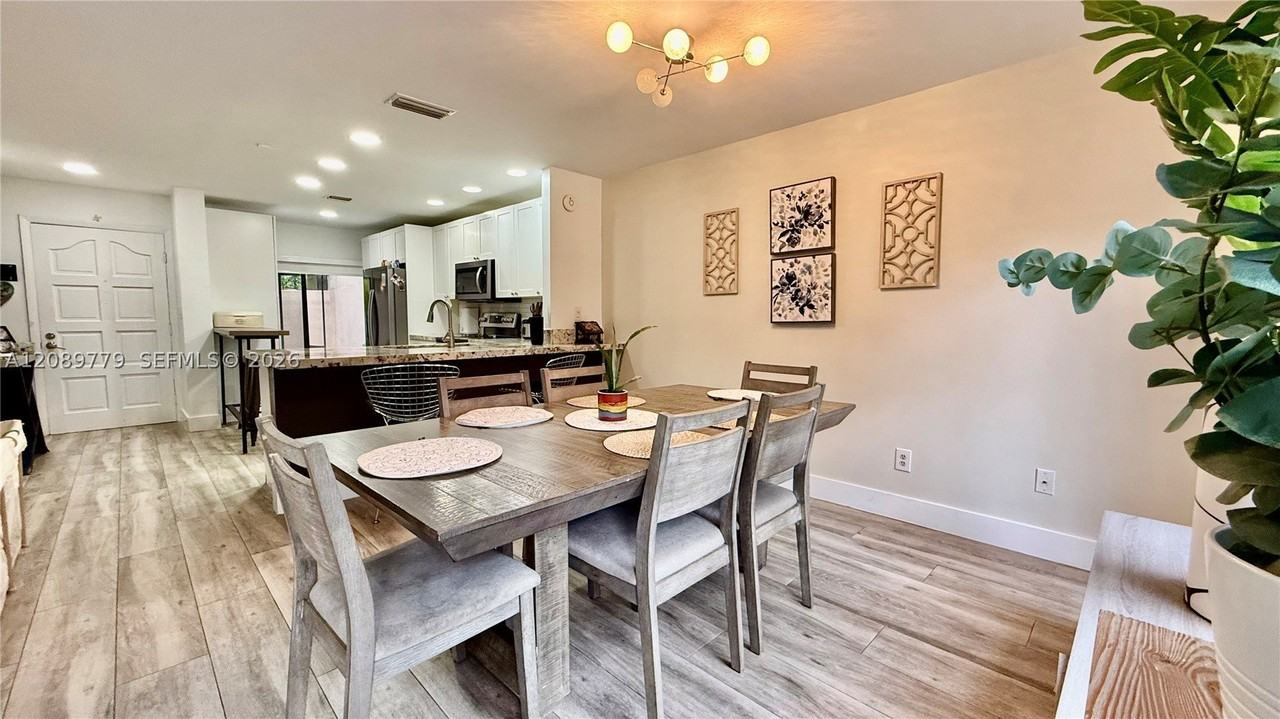 9825 Costa Del Sol Blvd #C105 - Photo 7 of 30