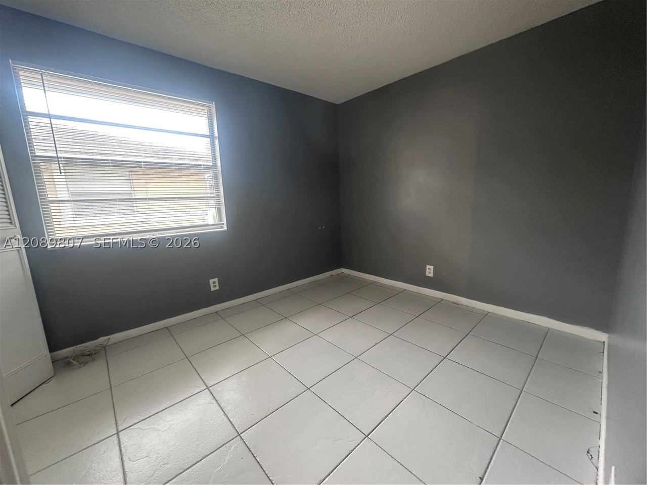821 Twin Lakes Dr #31H - Photo 7 of 47