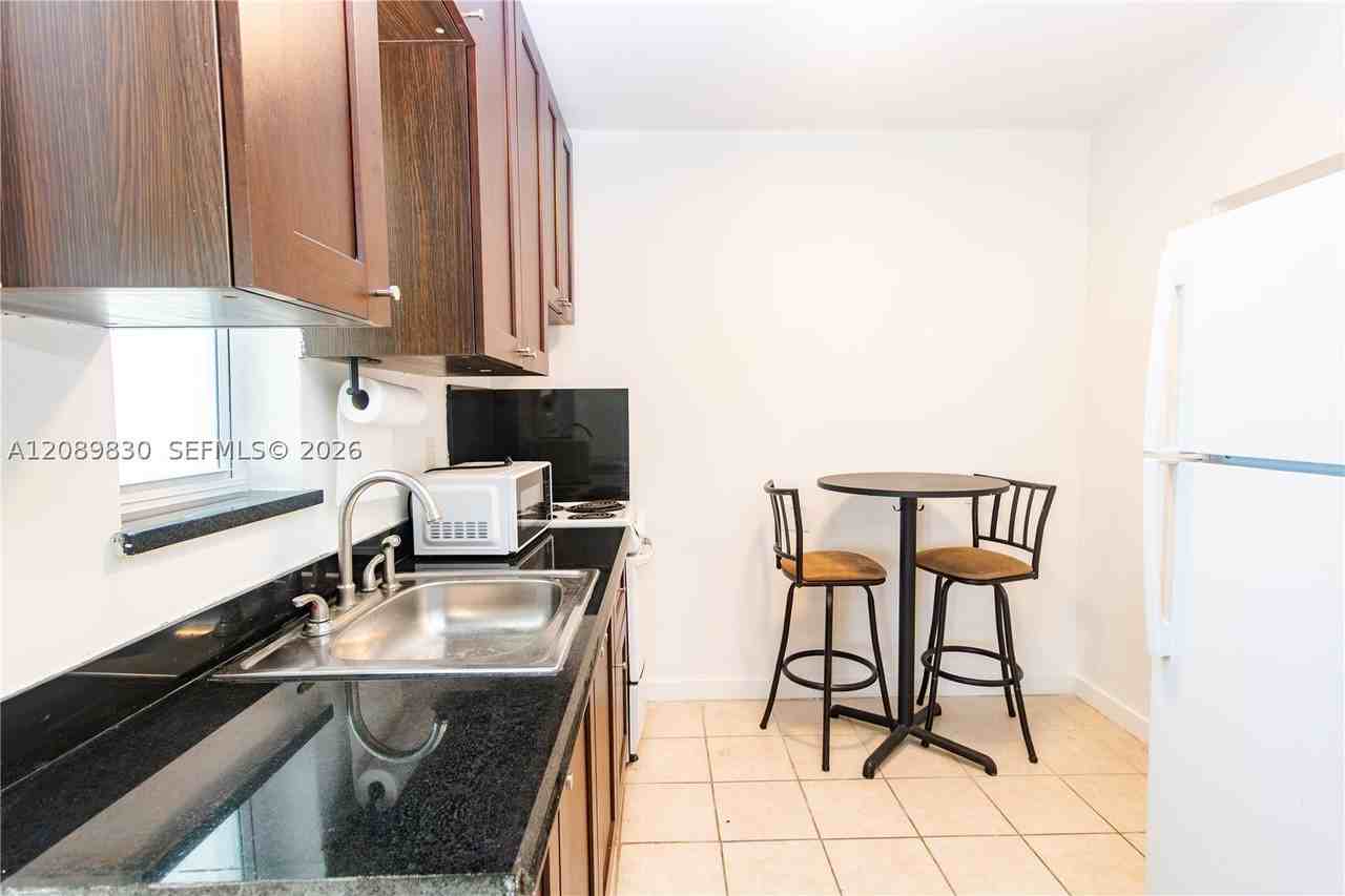 1840 Fillmore St #1