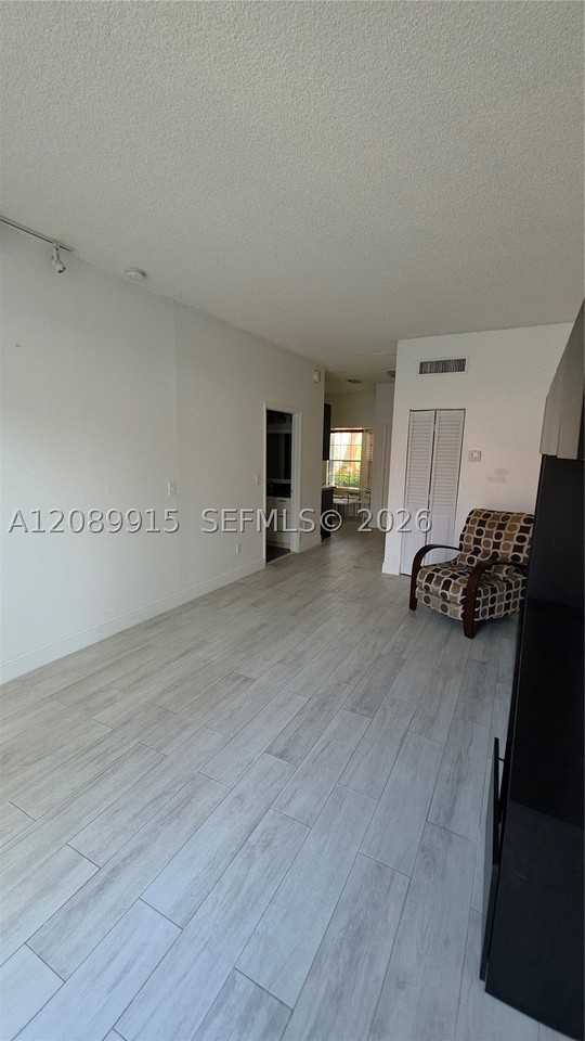 21555 Sw 87th Ct #201 - Photo 6 of 20