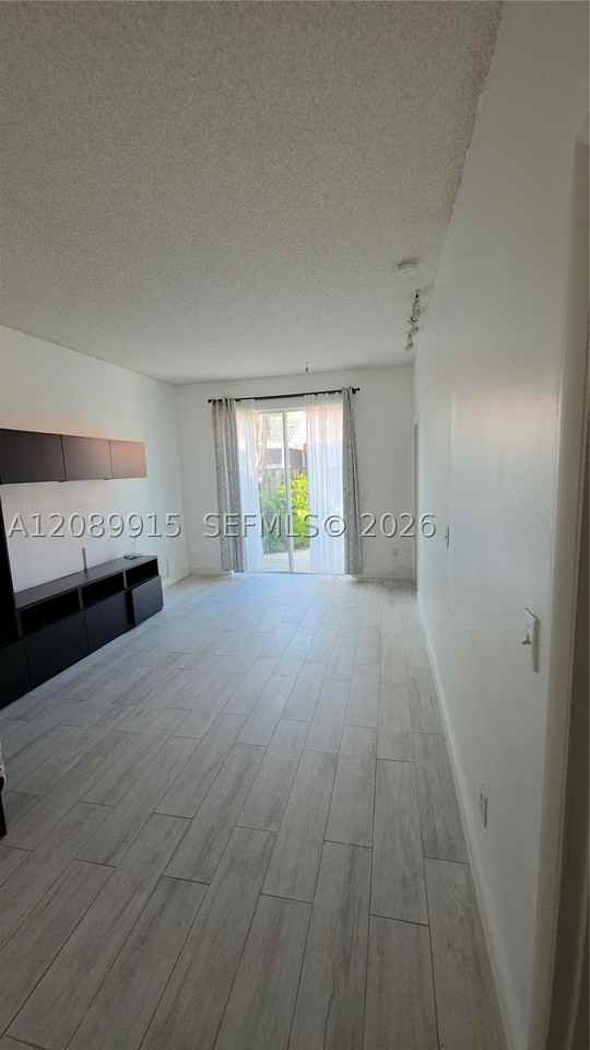 21555 Sw 87th Ct #201 - Photo 7 of 20