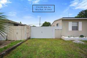 featured image of 3750 Sw 46th Ave #EFF