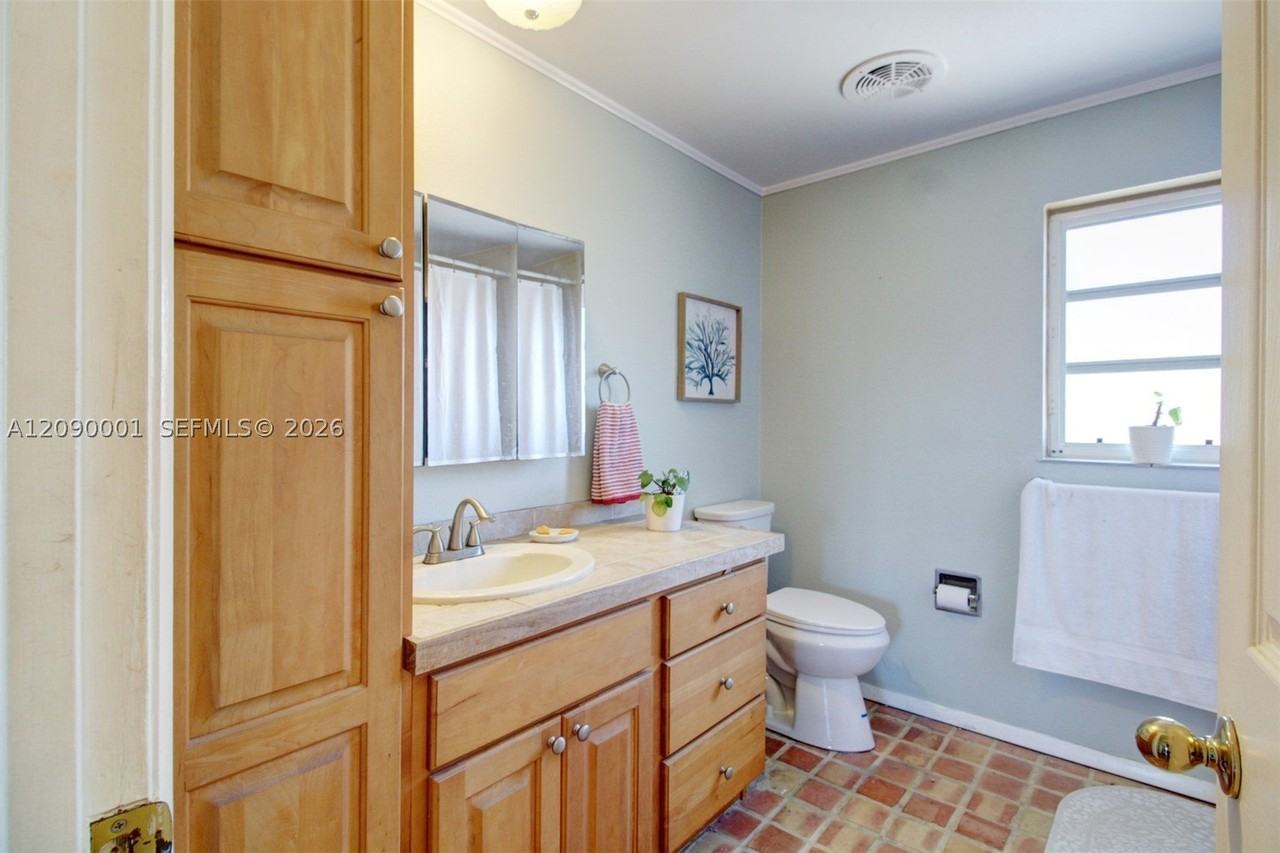 133 Valois Blvd #0 - Photo 7 of 11