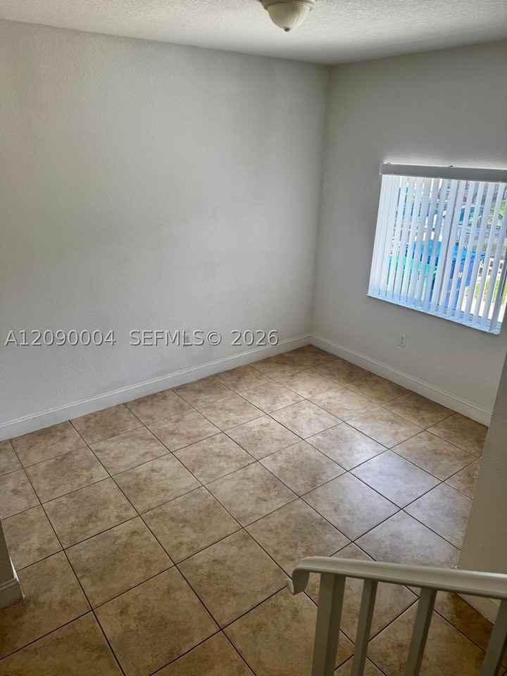 18032 Nw 74th Ct #74 - Photo 4 of 21