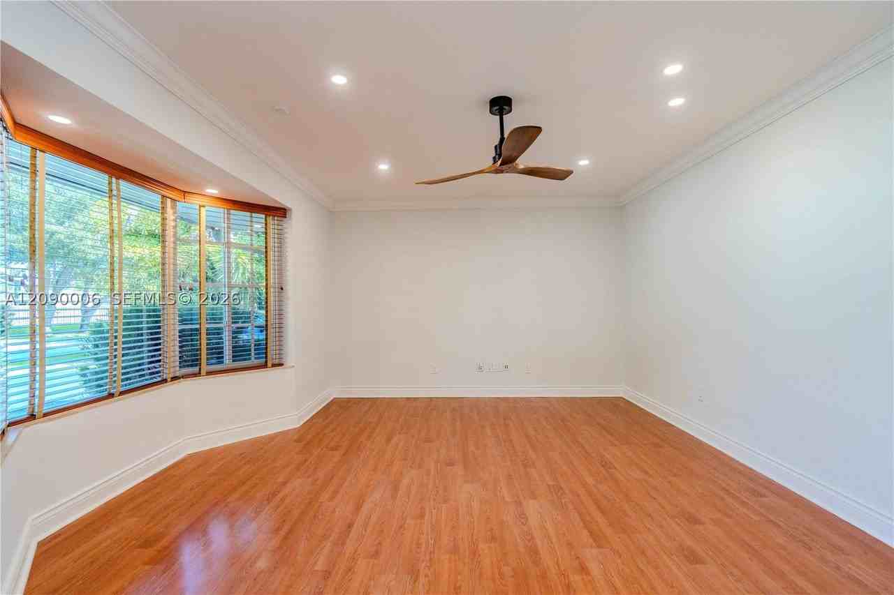 10241 Sw 99th Ave #0 - Photo 6 of 48