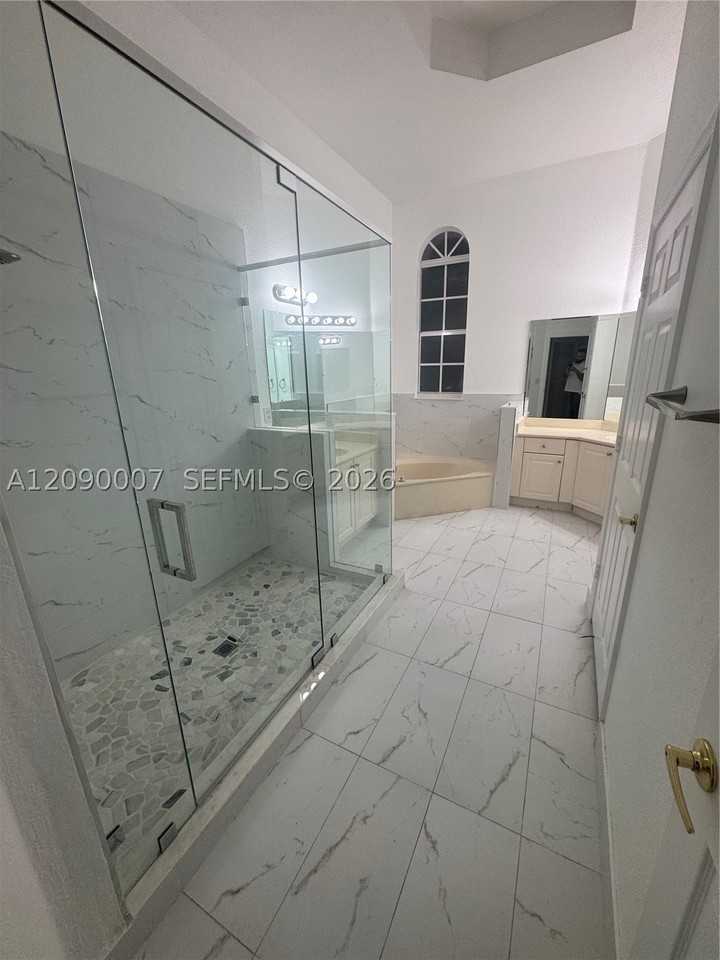 4741 Nw 122nd Dr #4741 - Photo 5 of 11