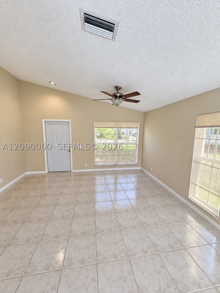 751 Sand Creek Cir - Photo 3 of 22
