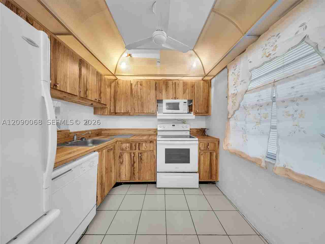 3070 Nw 48th Ter #111 - Photo 4 of 21