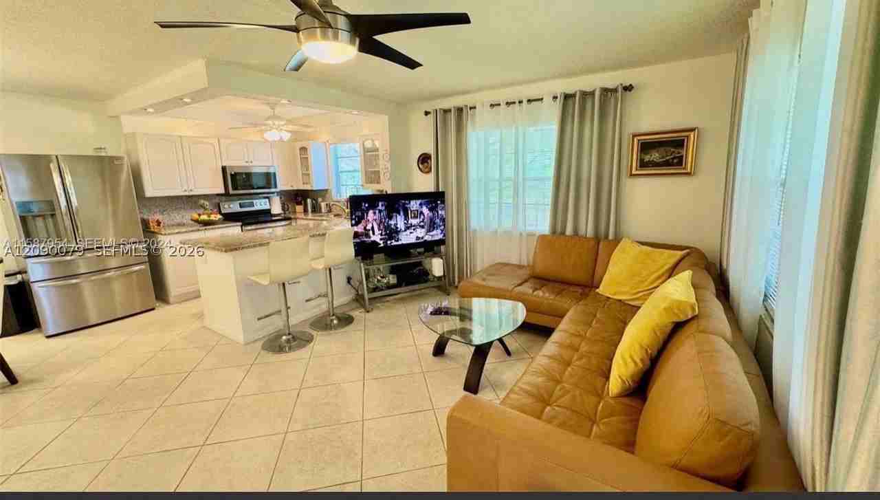 116 Westbury E #116 - Photo 3 of 39