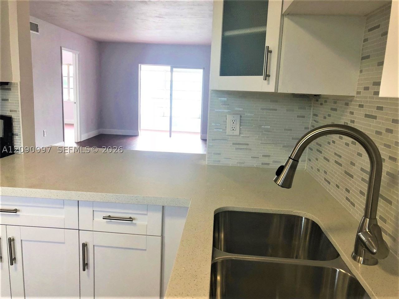 18900 Ne 3rd Ct #515 - Photo 3 of 20