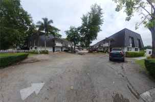 featured image of 19600 Sw 110th Ct #112