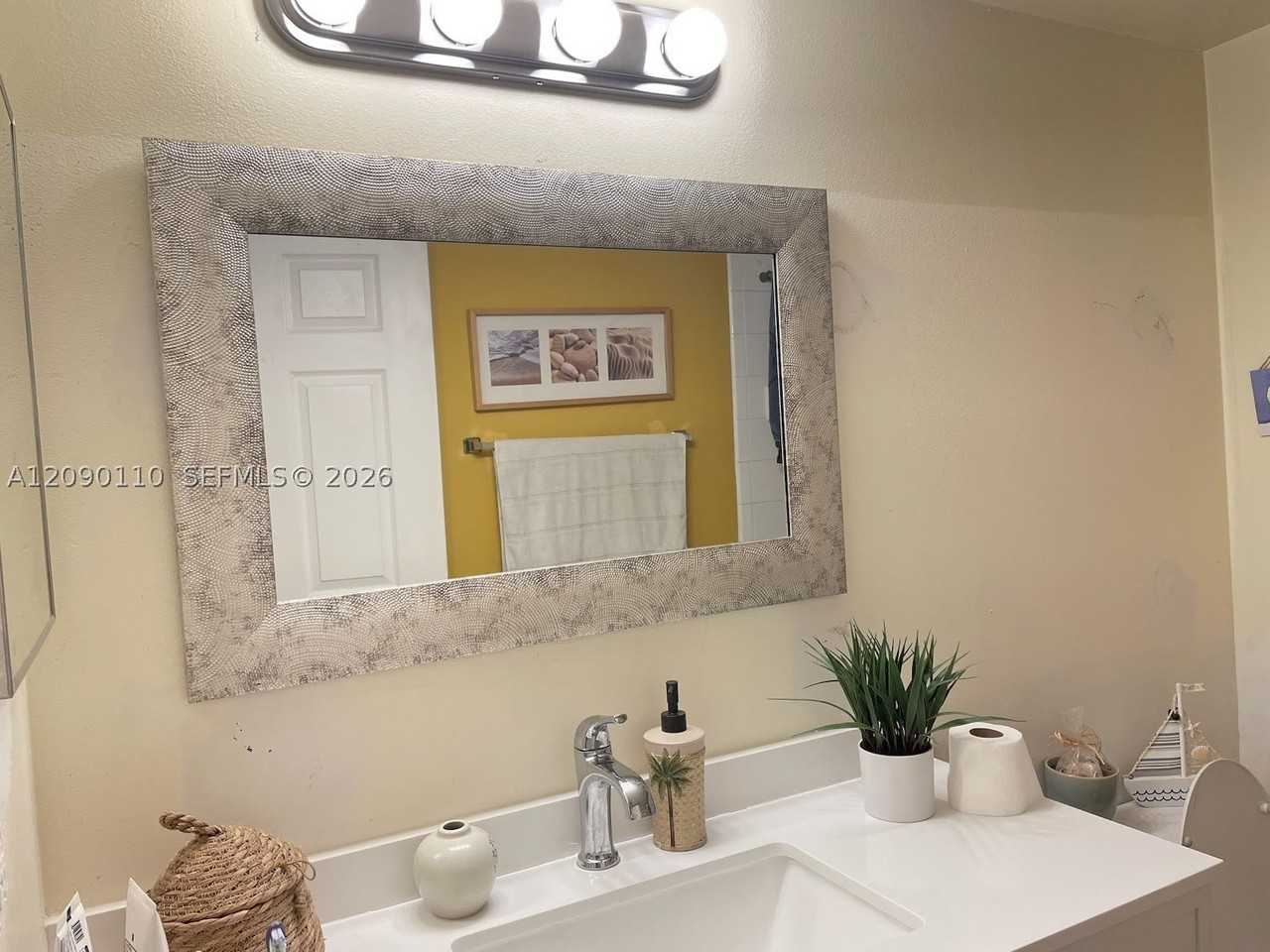 655 Sw 111th Way #104 - Photo 3 of 6